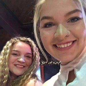 Meet your Posher, Kaitlyn